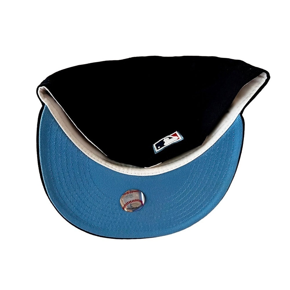 New Era 59FIFTY NY Yankees Heart 1998 World Series Fitted Hat 7-1/8 Blue Wool - Picture 7 of 8